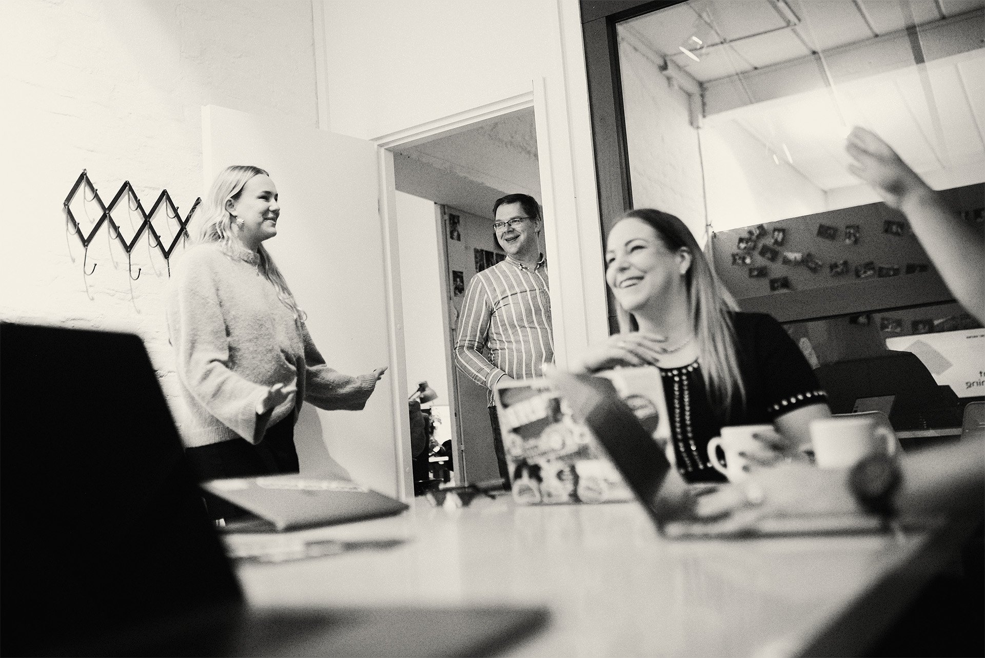 who-we-are-AdvanceB2B